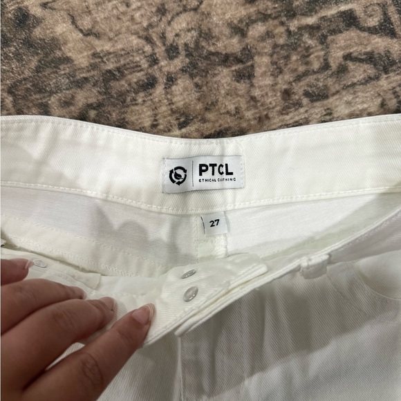 PTCL White Denim Shorts for Women SIZE 27 - Picture 6 of 12